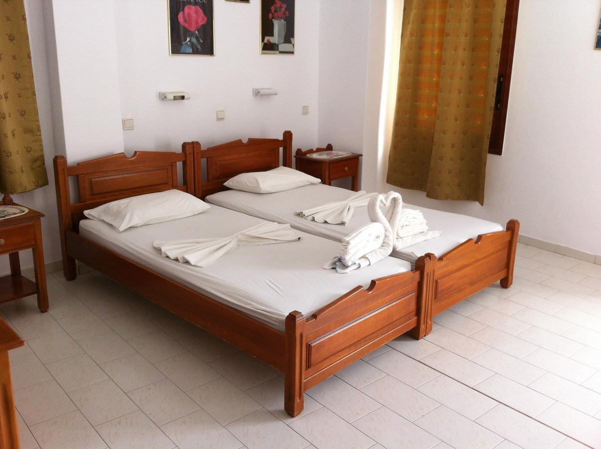 White House Hotel-Apart Карпатос Екстериор снимка
